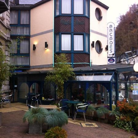 Hotel Les Arcades - La-Roche-En-Ardenne Екстериор снимка