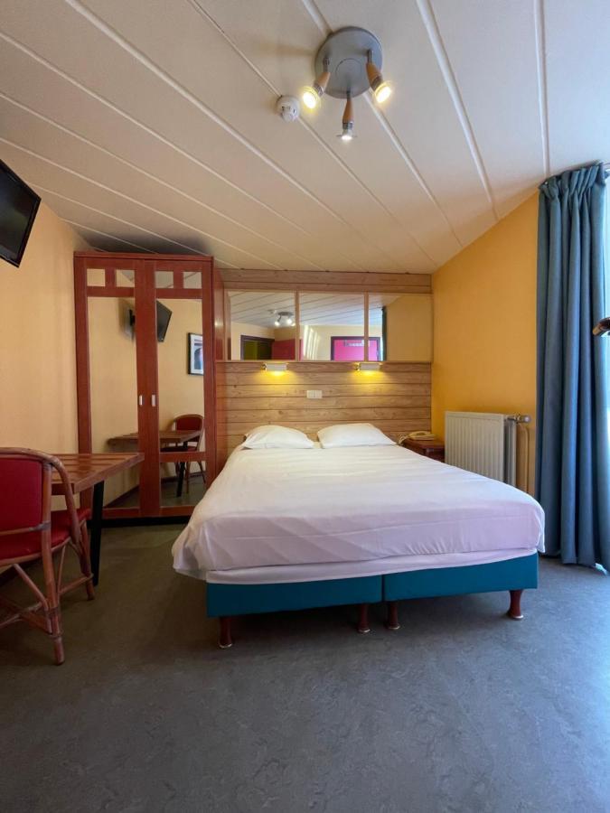 Hotel Les Arcades - La-Roche-En-Ardenne Екстериор снимка